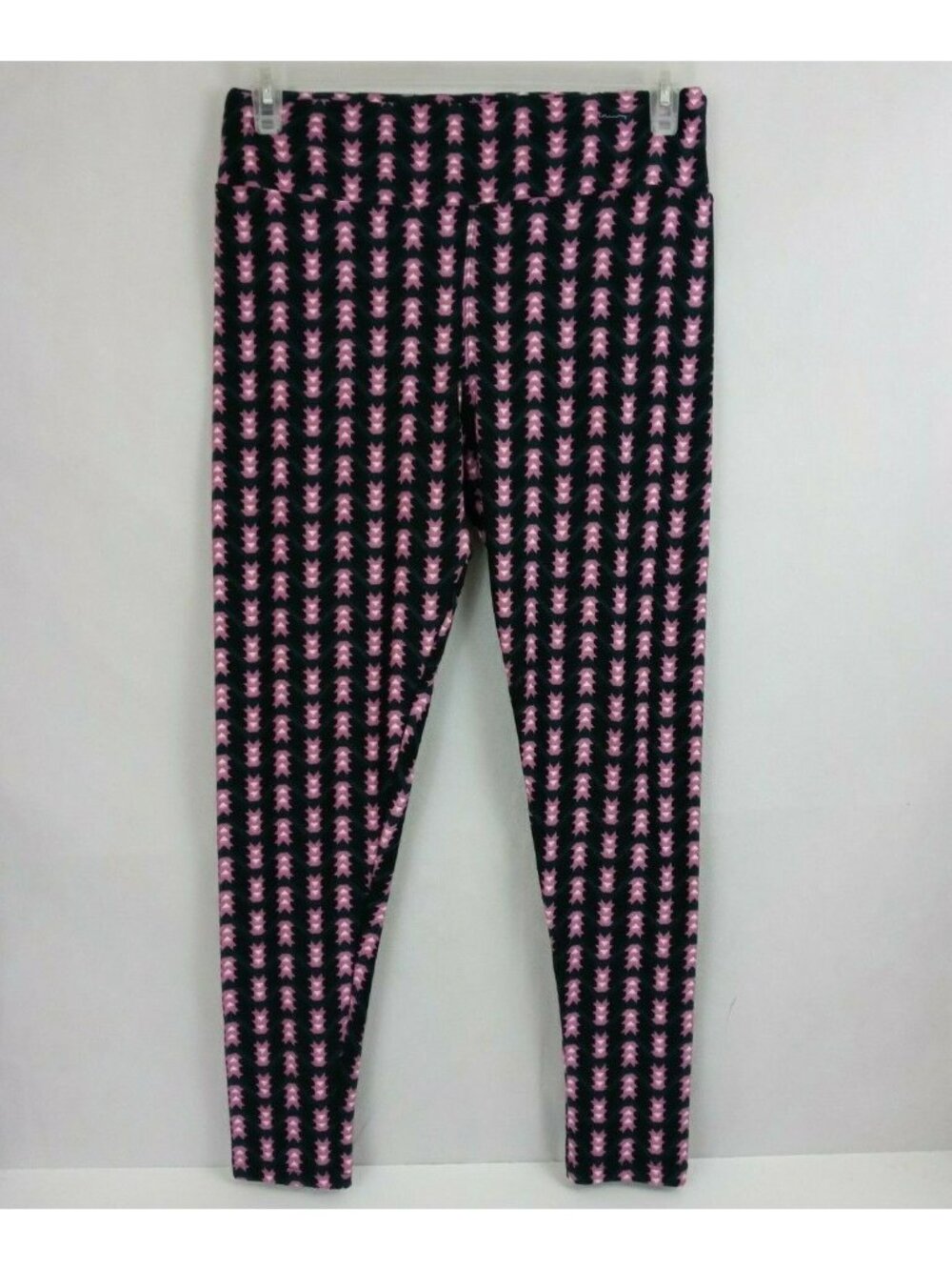 New LuLaRoe Tall & Curvy Leggings Black With Green Chevron & Pink Arrows Design